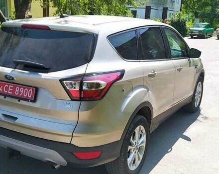 Бежевый Форд Эскейп, объемом двигателя 2 л и пробегом 116 тыс. км за 13300 $, фото 3 на Automoto.ua