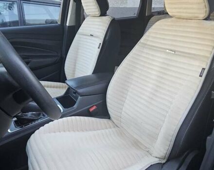 Бежевий Форд Ескейп, об'ємом двигуна 2.5 л та пробігом 116 тис. км за 15300 $, фото 4 на Automoto.ua