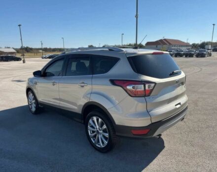 Бежевый Форд Эскейп, объемом двигателя 2 л и пробегом 62 тыс. км за 6700 $, фото 5 на Automoto.ua