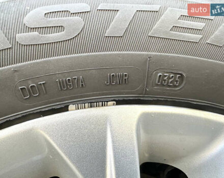 Бежевый Форд Эскейп, объемом двигателя 2.5 л и пробегом 190 тыс. км за 10199 $, фото 12 на Automoto.ua