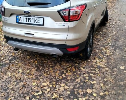 Бежевый Форд Эскейп, объемом двигателя 2 л и пробегом 130 тыс. км за 15500 $, фото 10 на Automoto.ua