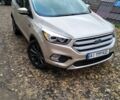 Бежевий Форд Ескейп, об'ємом двигуна 2 л та пробігом 130 тис. км за 14000 $, фото 1 на Automoto.ua