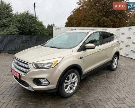 Бежевый Форд Эскейп, объемом двигателя 1.5 л и пробегом 139 тыс. км за 10100 $, фото 2 на Automoto.ua