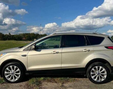 Бежевий Форд Ескейп, об'ємом двигуна 0 л та пробігом 112 тис. км за 8600 $, фото 3 на Automoto.ua