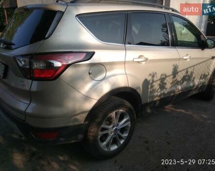 Бежевый Форд Эскейп, объемом двигателя 1.5 л и пробегом 93 тыс. км за 13200 $, фото 9 на Automoto.ua