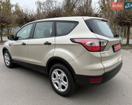 Бежевый Форд Эскейп, объемом двигателя 2.5 л и пробегом 46 тыс. км за 14700 $, фото 10 на Automoto.ua