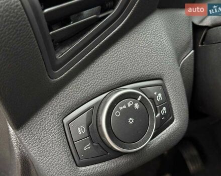 Бежевий Форд Ескейп, об'ємом двигуна 1.5 л та пробігом 57 тис. км за 13990 $, фото 22 на Automoto.ua