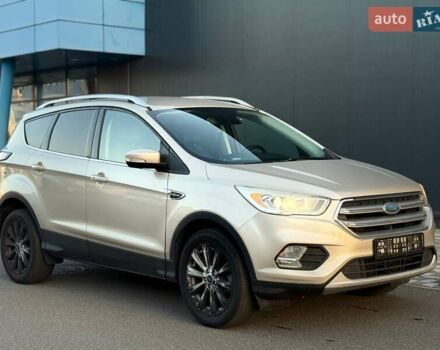 Бежевий Форд Ескейп, об'ємом двигуна 1.5 л та пробігом 38 тис. км за 13800 $, фото 9 на Automoto.ua