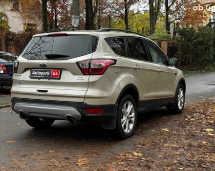 Бежевый Форд Эскейп, объемом двигателя 1.5 л и пробегом 57 тыс. км за 13990 $, фото 6 на Automoto.ua