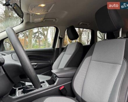 Бежевий Форд Ескейп, об'ємом двигуна 1.5 л та пробігом 57 тис. км за 13990 $, фото 15 на Automoto.ua