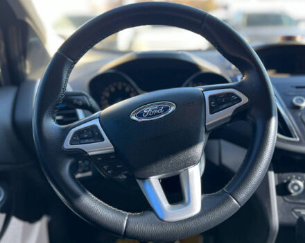 Бежевый Форд Эскейп, объемом двигателя 2.5 л и пробегом 60 тыс. км за 15800 $, фото 11 на Automoto.ua