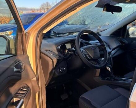 Бежевый Форд Эскейп, объемом двигателя 1.5 л и пробегом 238 тыс. км за 10499 $, фото 10 на Automoto.ua