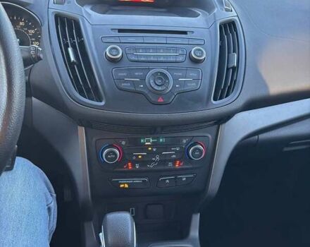 Бежевый Форд Эскейп, объемом двигателя 1.5 л и пробегом 238 тыс. км за 10499 $, фото 14 на Automoto.ua