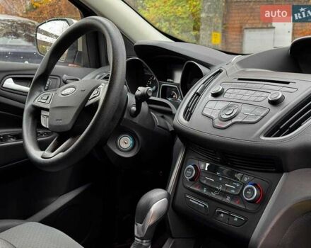 Бежевий Форд Ескейп, об'ємом двигуна 1.5 л та пробігом 57 тис. км за 13990 $, фото 33 на Automoto.ua