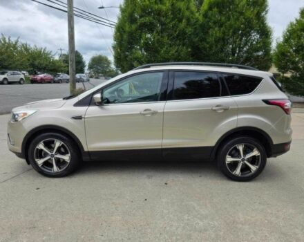 Бежевий Форд Ескейп, об'ємом двигуна 1.5 л та пробігом 43 тис. км за 11000 $, фото 3 на Automoto.ua