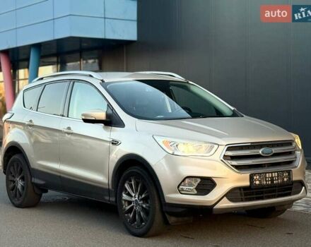 Бежевий Форд Ескейп, об'ємом двигуна 1.5 л та пробігом 38 тис. км за 13800 $, фото 10 на Automoto.ua