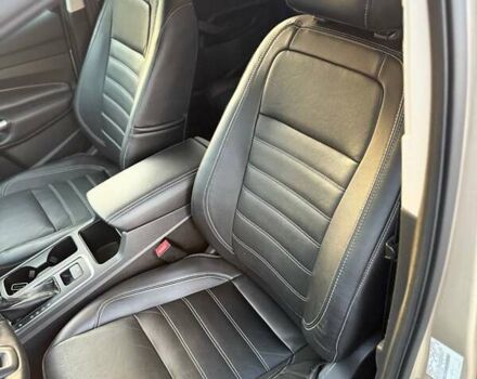 Бежевий Форд Ескейп, об'ємом двигуна 1.5 л та пробігом 38 тис. км за 13800 $, фото 34 на Automoto.ua