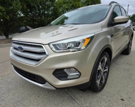 Бежевий Форд Ескейп, об'ємом двигуна 1.5 л та пробігом 43 тис. км за 11000 $, фото 2 на Automoto.ua