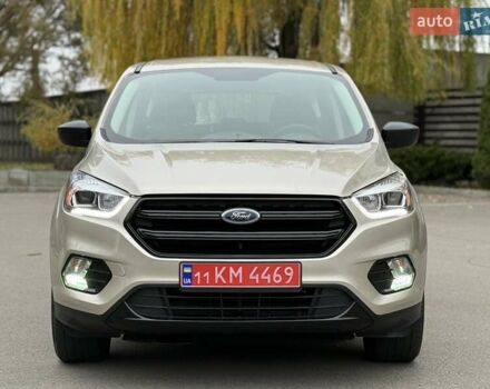 Бежевый Форд Эскейп, объемом двигателя 2.5 л и пробегом 46 тыс. км за 14700 $, фото 2 на Automoto.ua