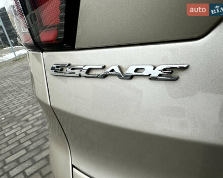 Бежевый Форд Эскейп, объемом двигателя 1.5 л и пробегом 161 тыс. км за 10499 $, фото 7 на Automoto.ua