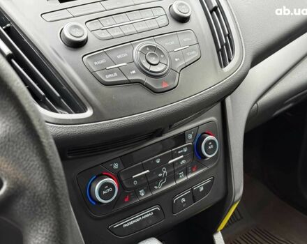 Бежевый Форд Эскейп, объемом двигателя 1.5 л и пробегом 57 тыс. км за 13990 $, фото 17 на Automoto.ua