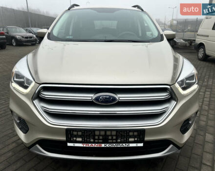 Бежевый Форд Эскейп, объемом двигателя 1.5 л и пробегом 161 тыс. км за 10499 $, фото 3 на Automoto.ua