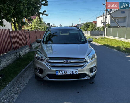Бежевий Форд Ескейп, об'ємом двигуна 1.5 л та пробігом 95 тис. км за 12300 $, фото 1 на Automoto.ua