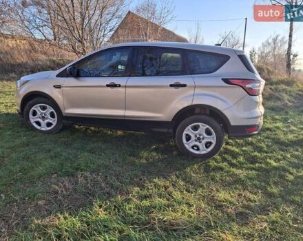 Бежевый Форд Эскейп, объемом двигателя 2.5 л и пробегом 117 тыс. км за 13200 $, фото 5 на Automoto.ua