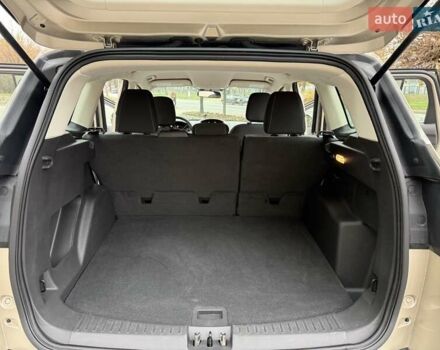 Бежевый Форд Эскейп, объемом двигателя 2.5 л и пробегом 46 тыс. км за 14700 $, фото 26 на Automoto.ua