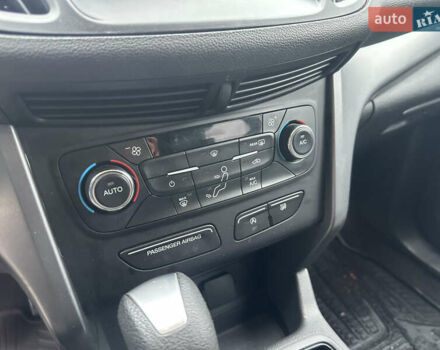 Бежевый Форд Эскейп, объемом двигателя 1.5 л и пробегом 161 тыс. км за 10499 $, фото 11 на Automoto.ua