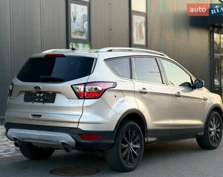 Бежевий Форд Ескейп, об'ємом двигуна 1.5 л та пробігом 38 тис. км за 13800 $, фото 5 на Automoto.ua