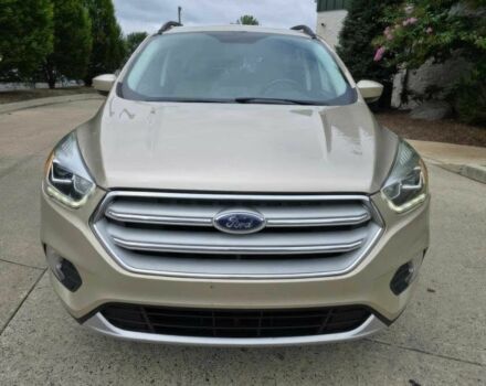 Бежевий Форд Ескейп, об'ємом двигуна 1.5 л та пробігом 43 тис. км за 11000 $, фото 1 на Automoto.ua