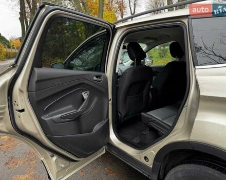 Бежевий Форд Ескейп, об'ємом двигуна 1.5 л та пробігом 57 тис. км за 13990 $, фото 26 на Automoto.ua