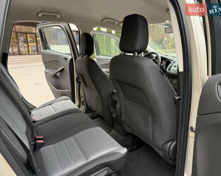 Бежевый Форд Эскейп, объемом двигателя 2.5 л и пробегом 46 тыс. км за 14700 $, фото 25 на Automoto.ua