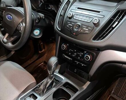 Бежевый Форд Эскейп, объемом двигателя 1.5 л и пробегом 57 тыс. км за 14300 $, фото 10 на Automoto.ua