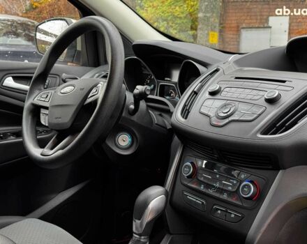 Бежевый Форд Эскейп, объемом двигателя 1.5 л и пробегом 57 тыс. км за 13990 $, фото 33 на Automoto.ua