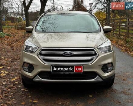 Бежевий Форд Ескейп, об'ємом двигуна 1.5 л та пробігом 57 тис. км за 13990 $, фото 2 на Automoto.ua