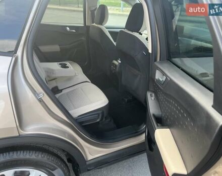 Форд Эскейп 2020 в Львове на Automoto.ua Бежевый Форд Эскейп, объемом двигателя 0 л и пробегом 60 тыс. км за 15500 $, фото 10 на Automoto.ua