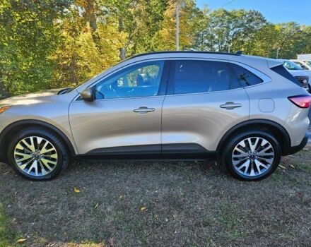 Бежевий Форд Ескейп, об'ємом двигуна 2 л та пробігом 37 тис. км за 4000 $, фото 3 на Automoto.ua