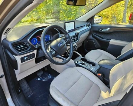 Бежевий Форд Ескейп, об'ємом двигуна 2 л та пробігом 37 тис. км за 4000 $, фото 8 на Automoto.ua