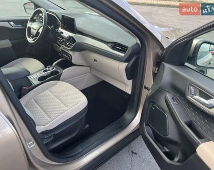 Форд Эскейп 2020 в Львове на Automoto.ua Бежевый Форд Эскейп, объемом двигателя 0 л и пробегом 60 тыс. км за 15500 $, фото 11 на Automoto.ua