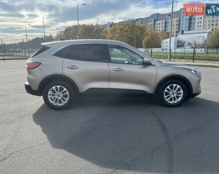 Форд Эскейп 2020 в Львове на Automoto.ua Бежевый Форд Эскейп, объемом двигателя 0 л и пробегом 60 тыс. км за 15500 $, фото 3 на Automoto.ua