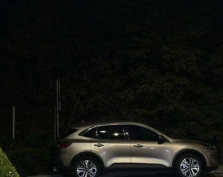 Бежевый Форд Эскейп, объемом двигателя 1.5 л и пробегом 72 тыс. км за 19300 $, фото 7 на Automoto.ua