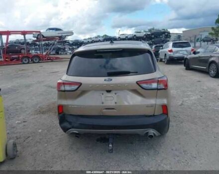 Бежевый Форд Эскейп, объемом двигателя 2.5 л и пробегом 38 тыс. км за 4500 $, фото 13 на Automoto.ua