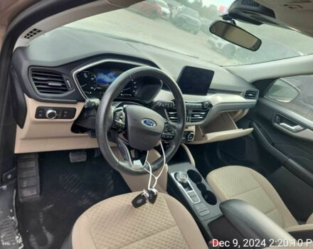 Бежевый Форд Эскейп, объемом двигателя 0 л и пробегом 35 тыс. км за 5500 $, фото 7 на Automoto.ua