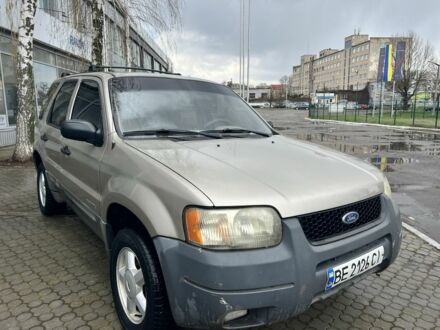 Бежевый Форд Эскейп, объемом двигателя 2 л и пробегом 168 тыс. км за 4100 $, фото 1 на Automoto.ua