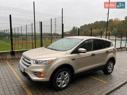 Форд Эскейп 2016 в Львове на Automoto.ua Бежевый Форд Эскейп, объемом двигателя 2.5 л и пробегом 103 тыс. км за 14400 $, фото 1 на Automoto.ua