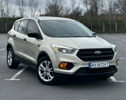 Бежевый Форд Эскейп, объемом двигателя 2.49 л и пробегом 110 тыс. км за 13300 $, фото 1 на Automoto.ua