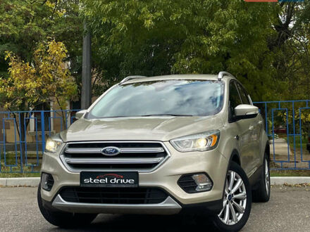 Бежевий Форд Ескейп, об'ємом двигуна 1.5 л та пробігом 145 тис. км за 13799 $, фото 1 на Automoto.ua