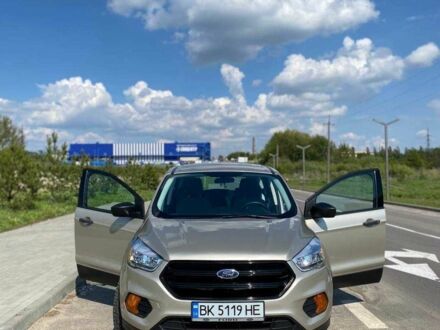 Бежевий Форд Ескейп, об'ємом двигуна 2.5 л та пробігом 218 тис. км за 11400 $, фото 1 на Automoto.ua